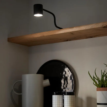 Spot dessus de meuble Sveva, module LED, blanc neutre, noir INSPIRE