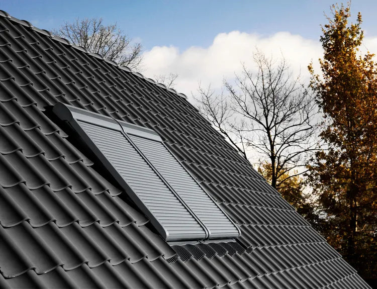 Volet fenêtre de toit roulant électrique VELUX Sml mk08 0000sa